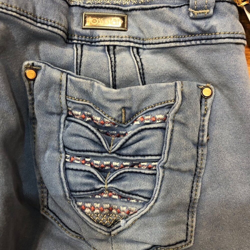 NWT Joss Star Hi Rise Columbian Style Skinny Distressed Embroidered Jeans Sz 11 - Picture 6 of 7
